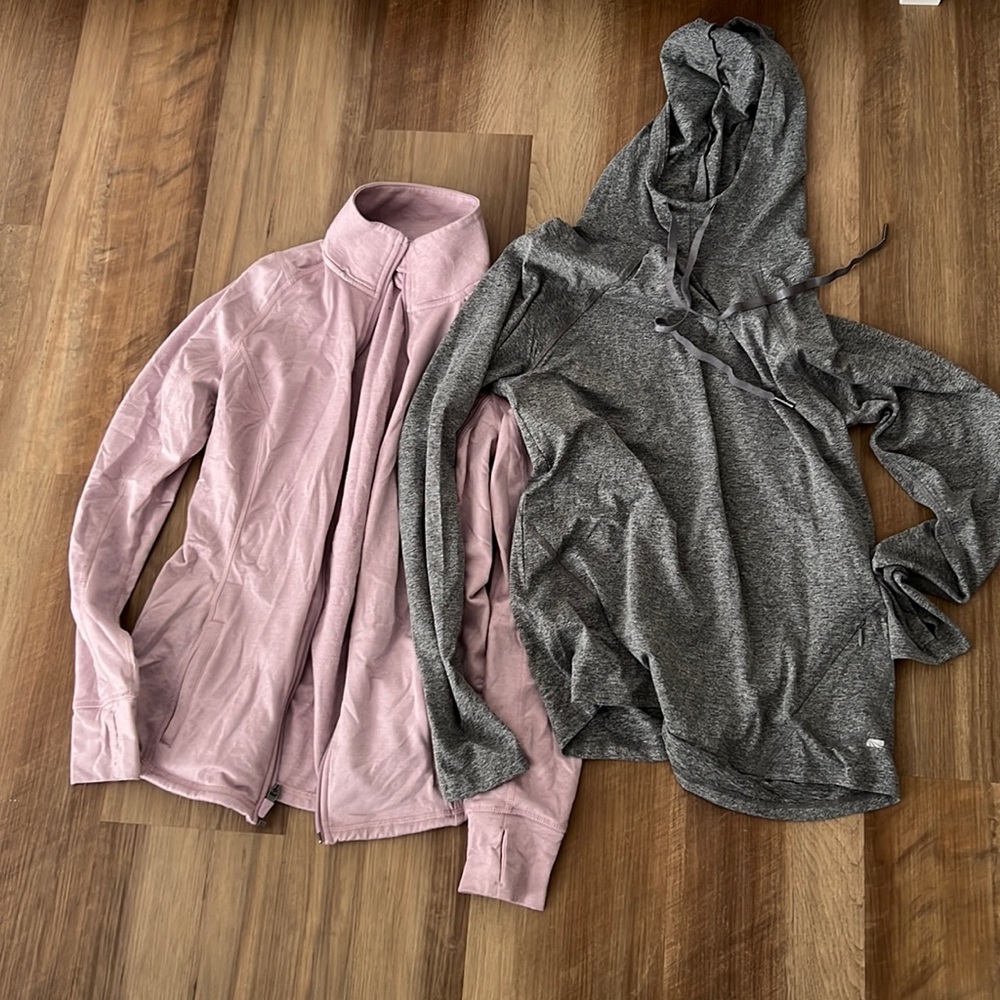 Bundle 2 athletic jackets
